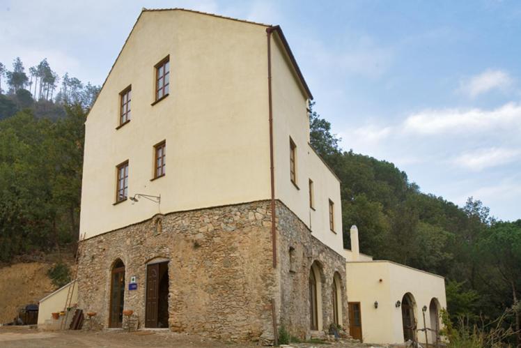 Le Petit Chateau Vezzi Portio Bagian luar foto