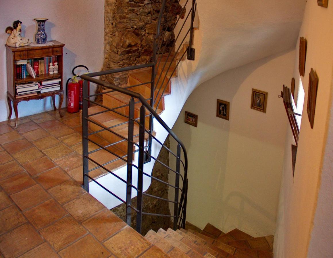 Le Petit Chateau Vezzi Portio Bagian luar foto