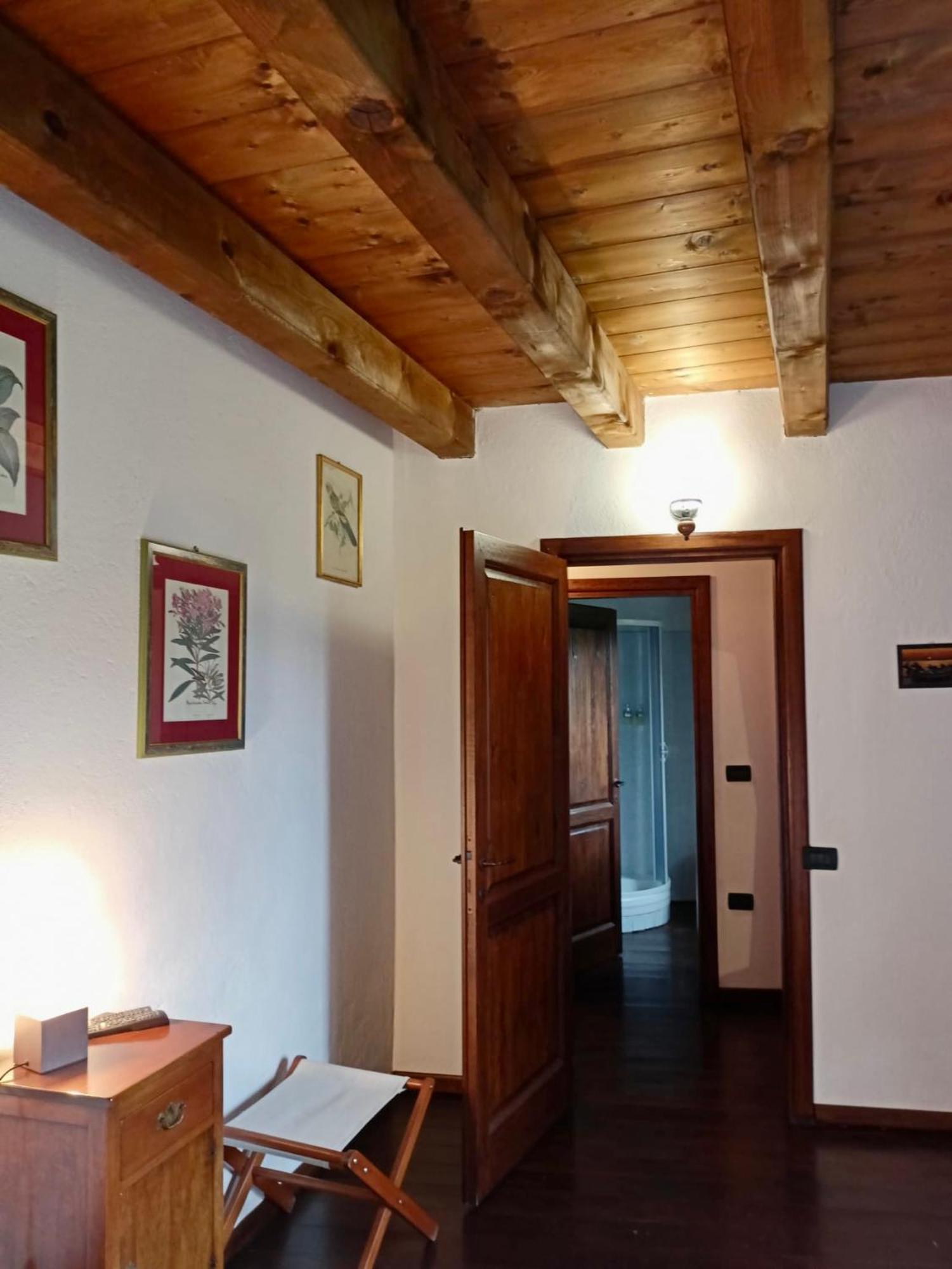 Le Petit Chateau Vezzi Portio Bagian luar foto
